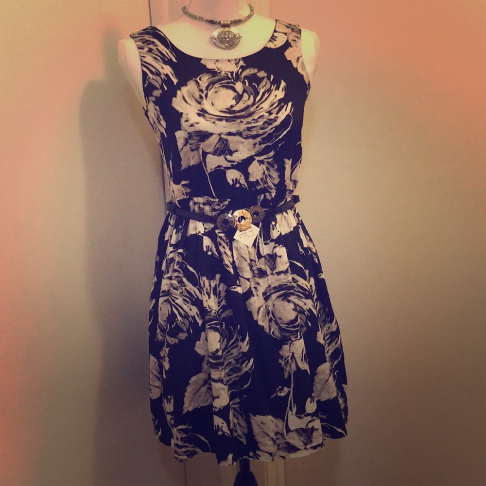 GAP Kids Summer‎ floral dress